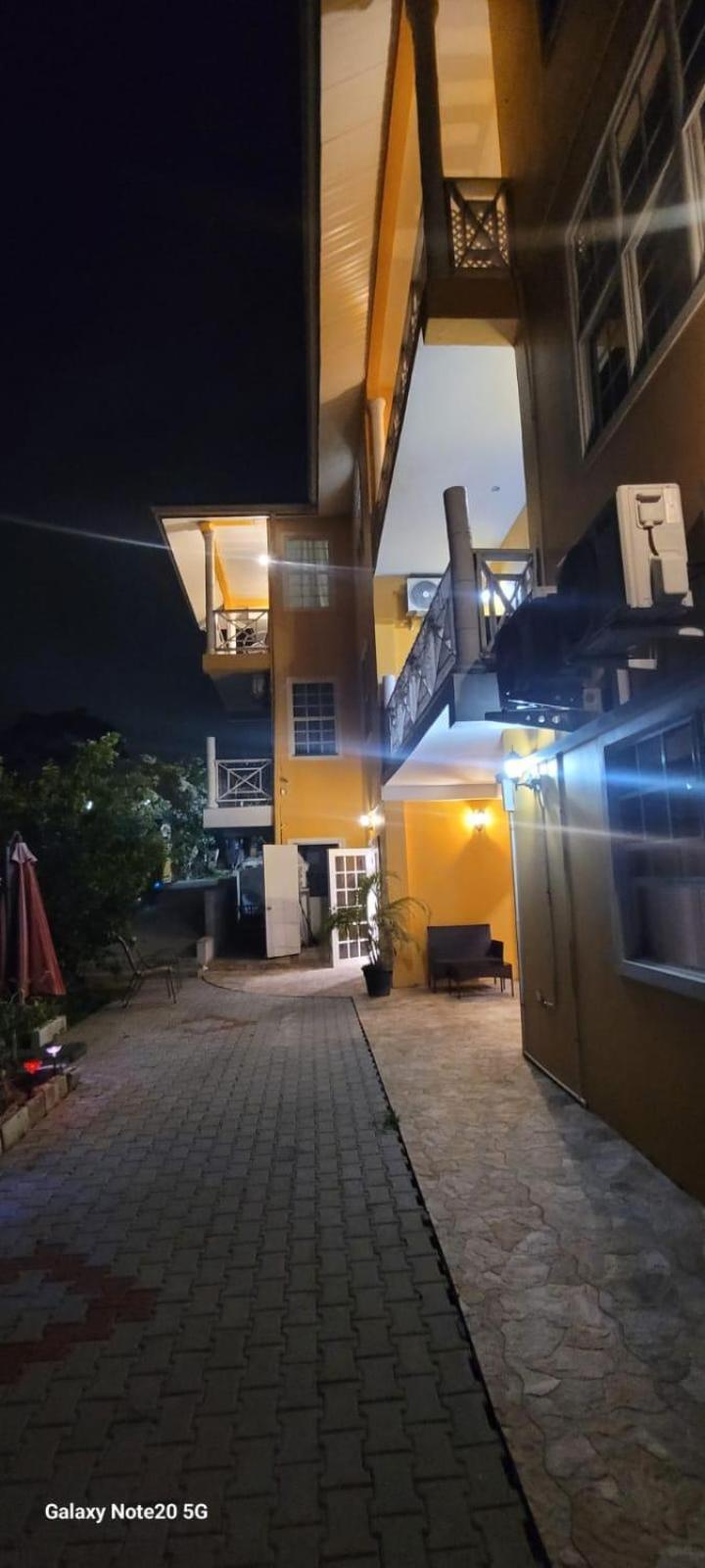 Faith'S Villa Tobago Diamond Exterior photo